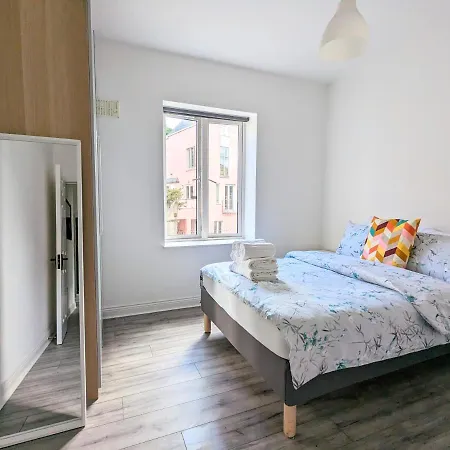 Near Guinness & Heuston Station *